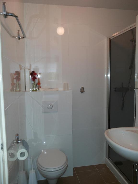 Hotel De Eik Valkenburg aan de Geul Phòng bức ảnh